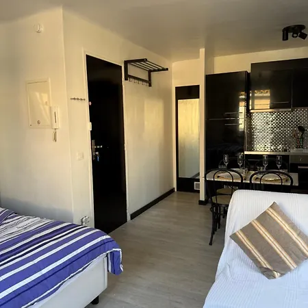 Apartment Coeur De Tropez